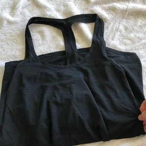 Nike tank